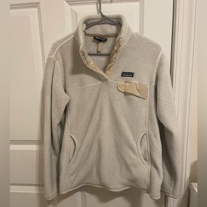 Patagonia pull over sweatshirt